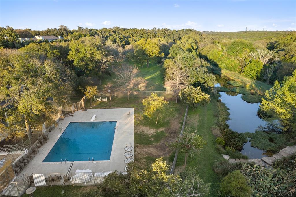 4024 Travis Country CIR