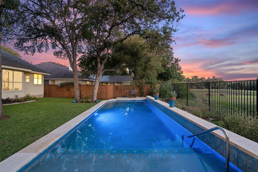 4024 Travis Country CIR