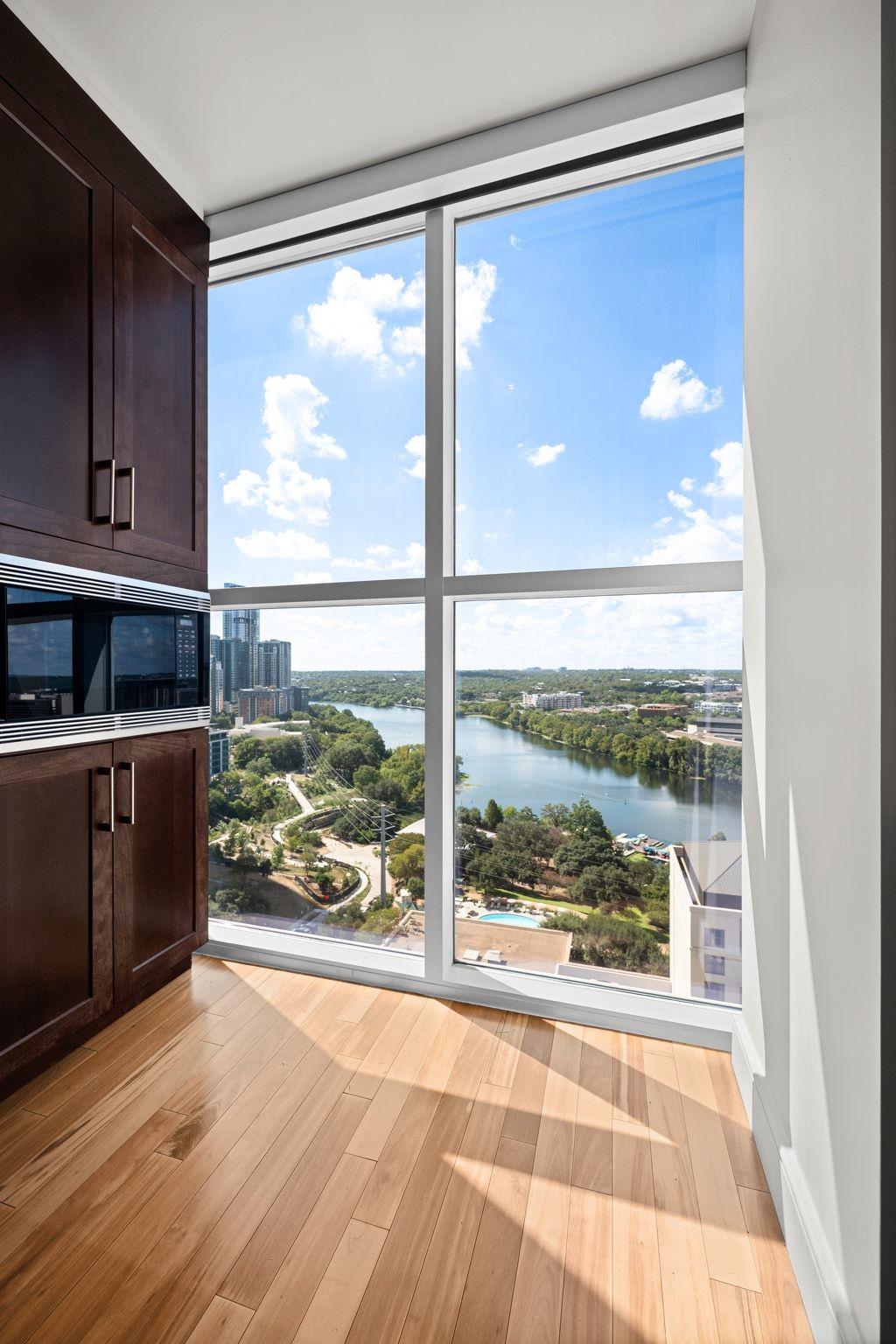 98 San Jacinto BLVD # 1701