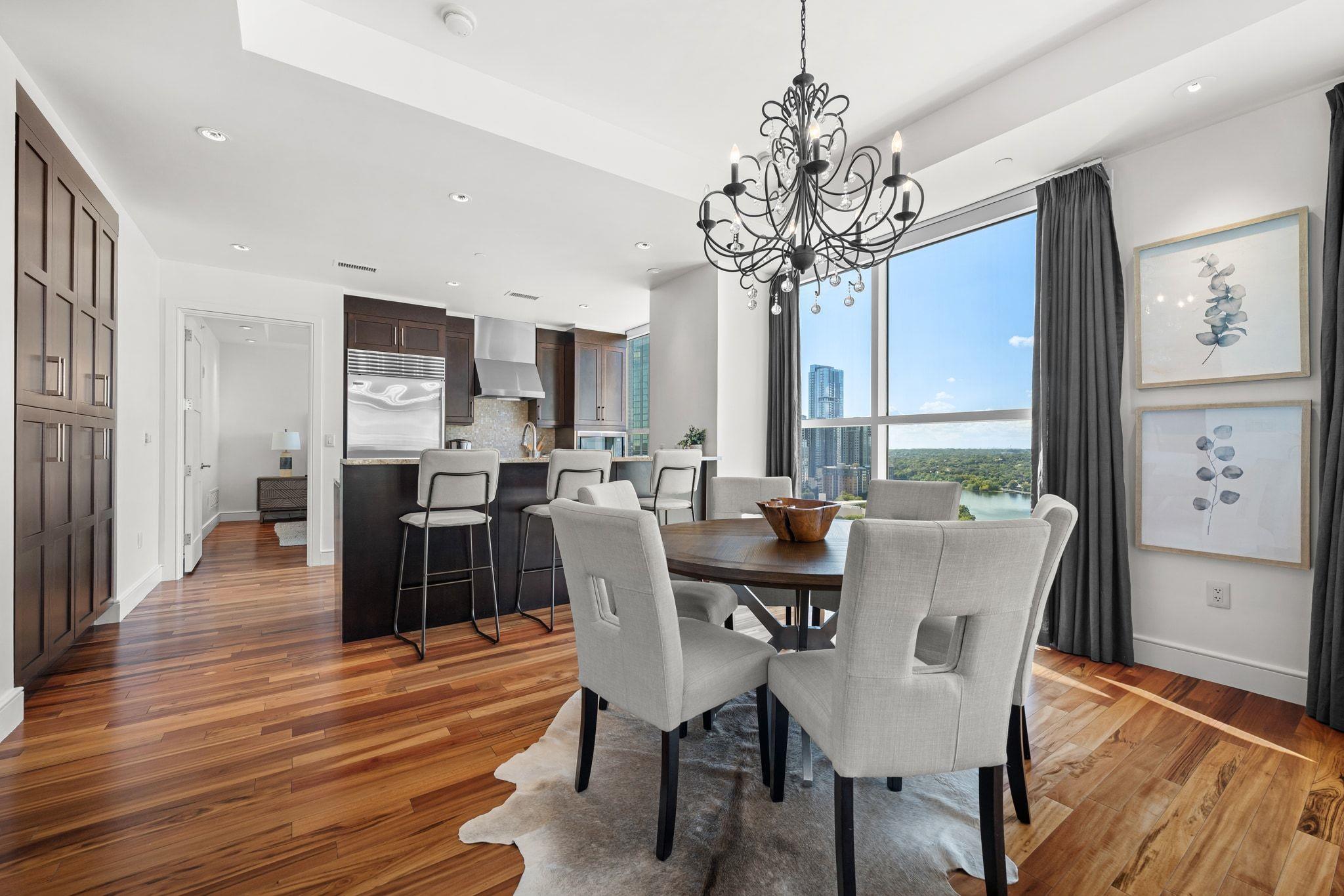 98 San Jacinto BLVD # 1701