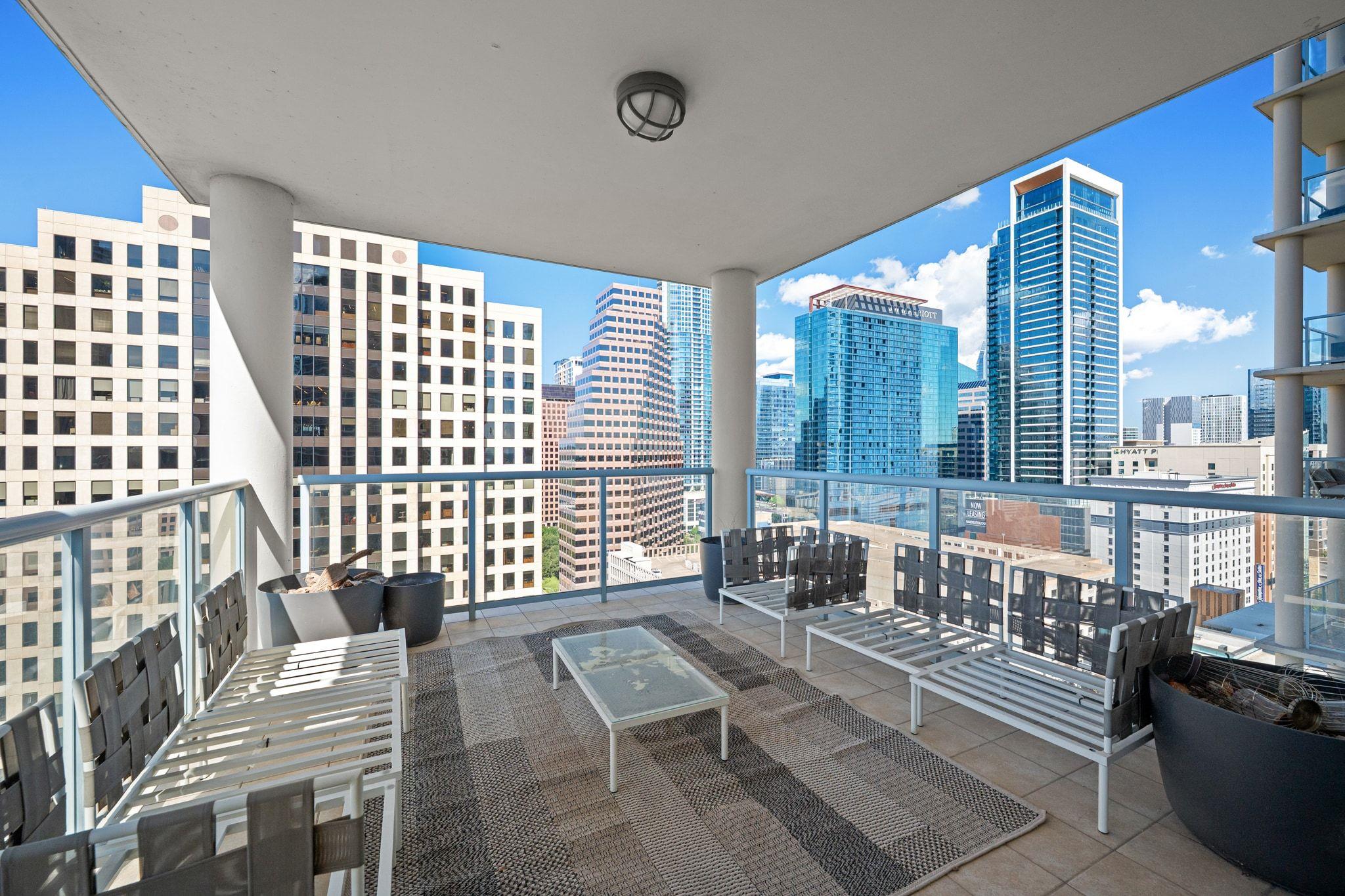 98 San Jacinto BLVD # 1701