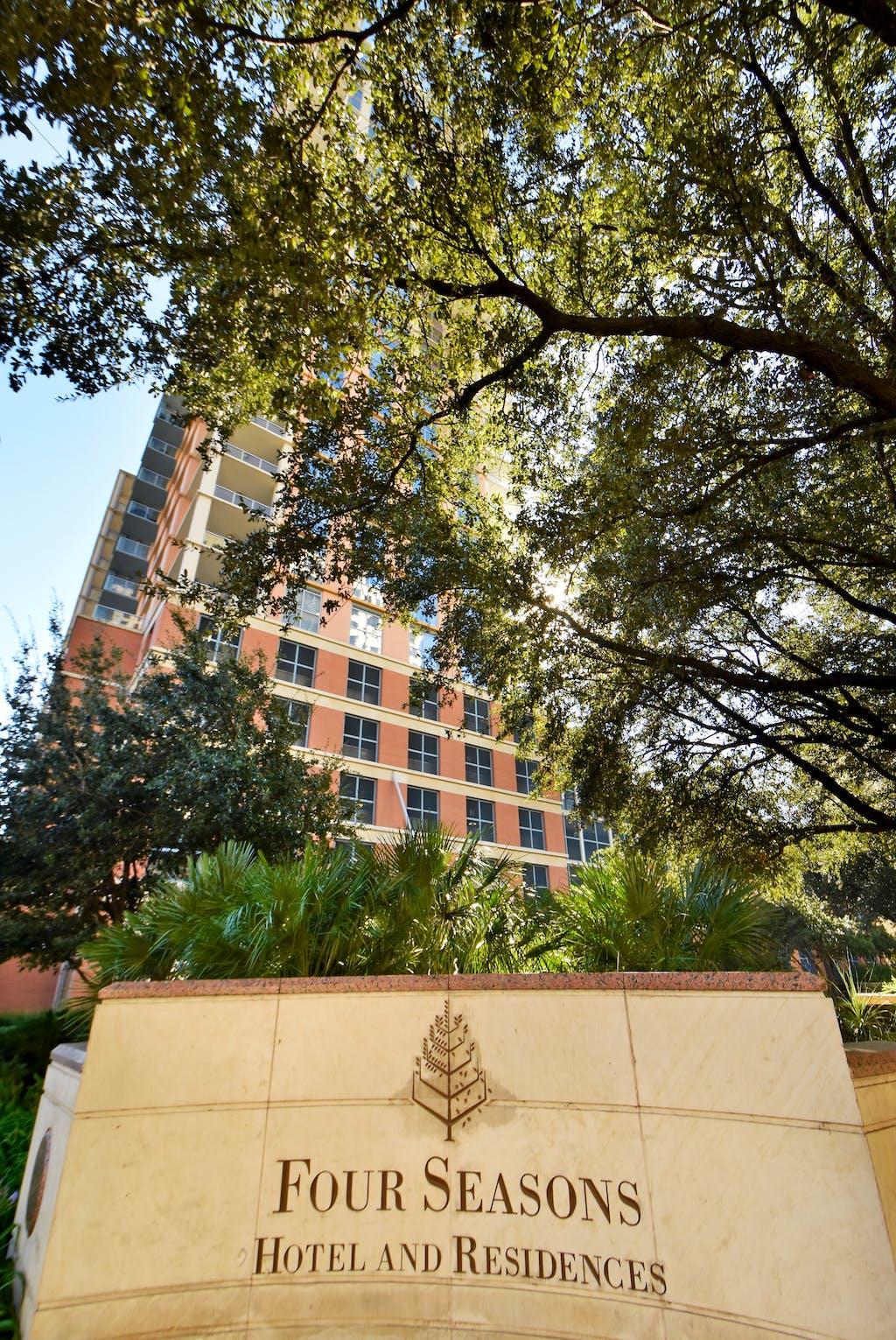 98 San Jacinto BLVD # 1701