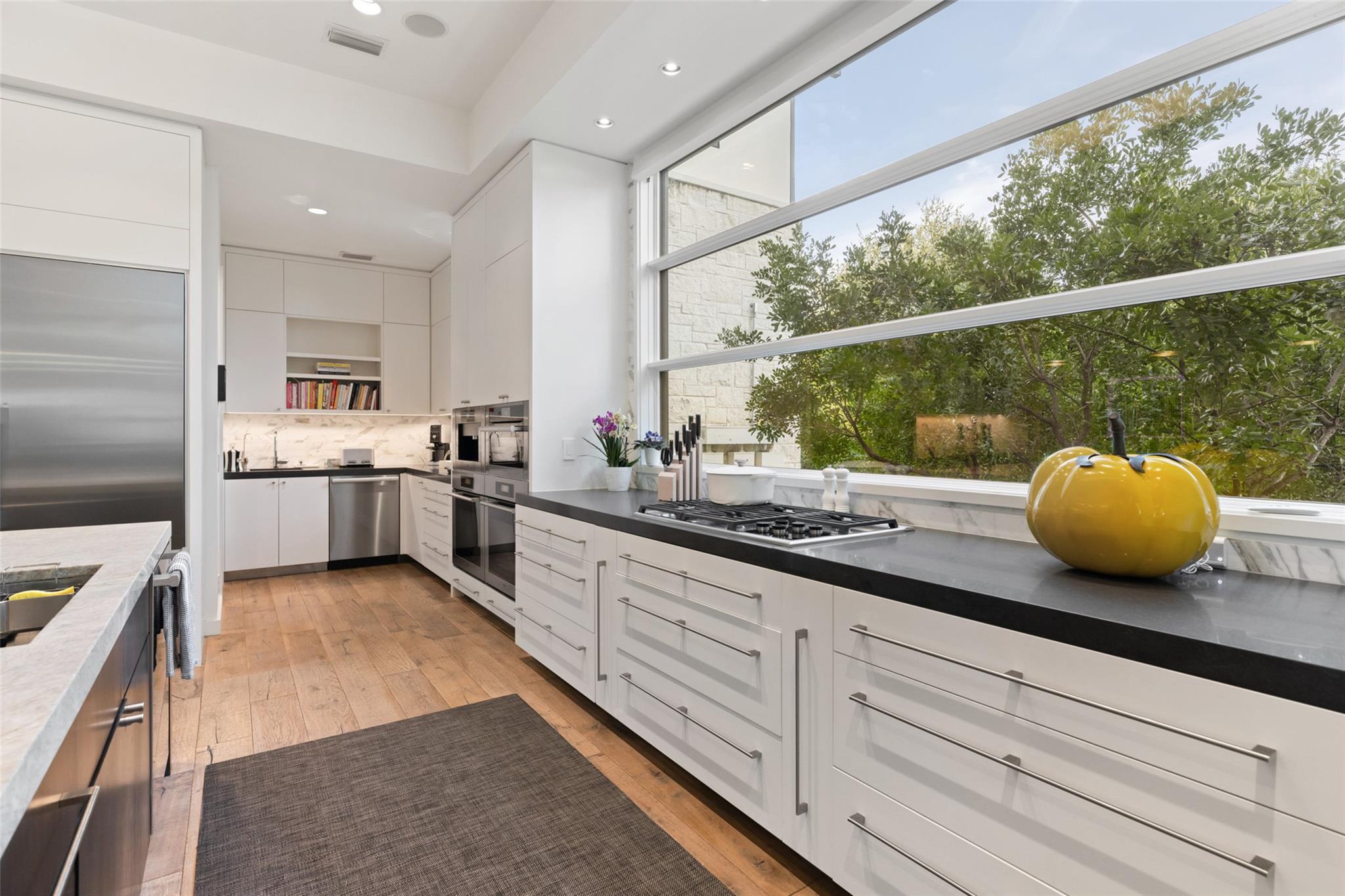 2001 Cueva De Oro CV