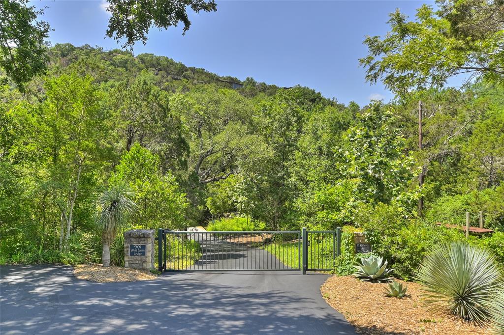 901 Wild Basin Ledge