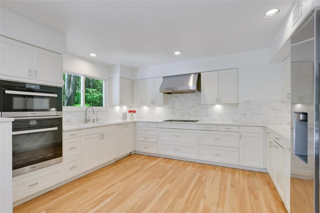 901 Wild Basin Ledge