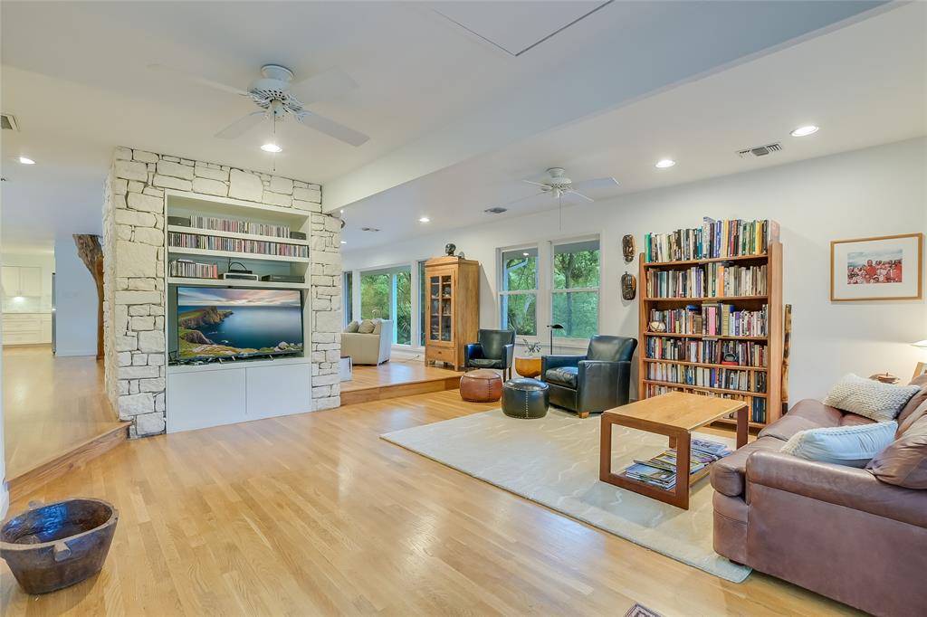 901 Wild Basin Ledge