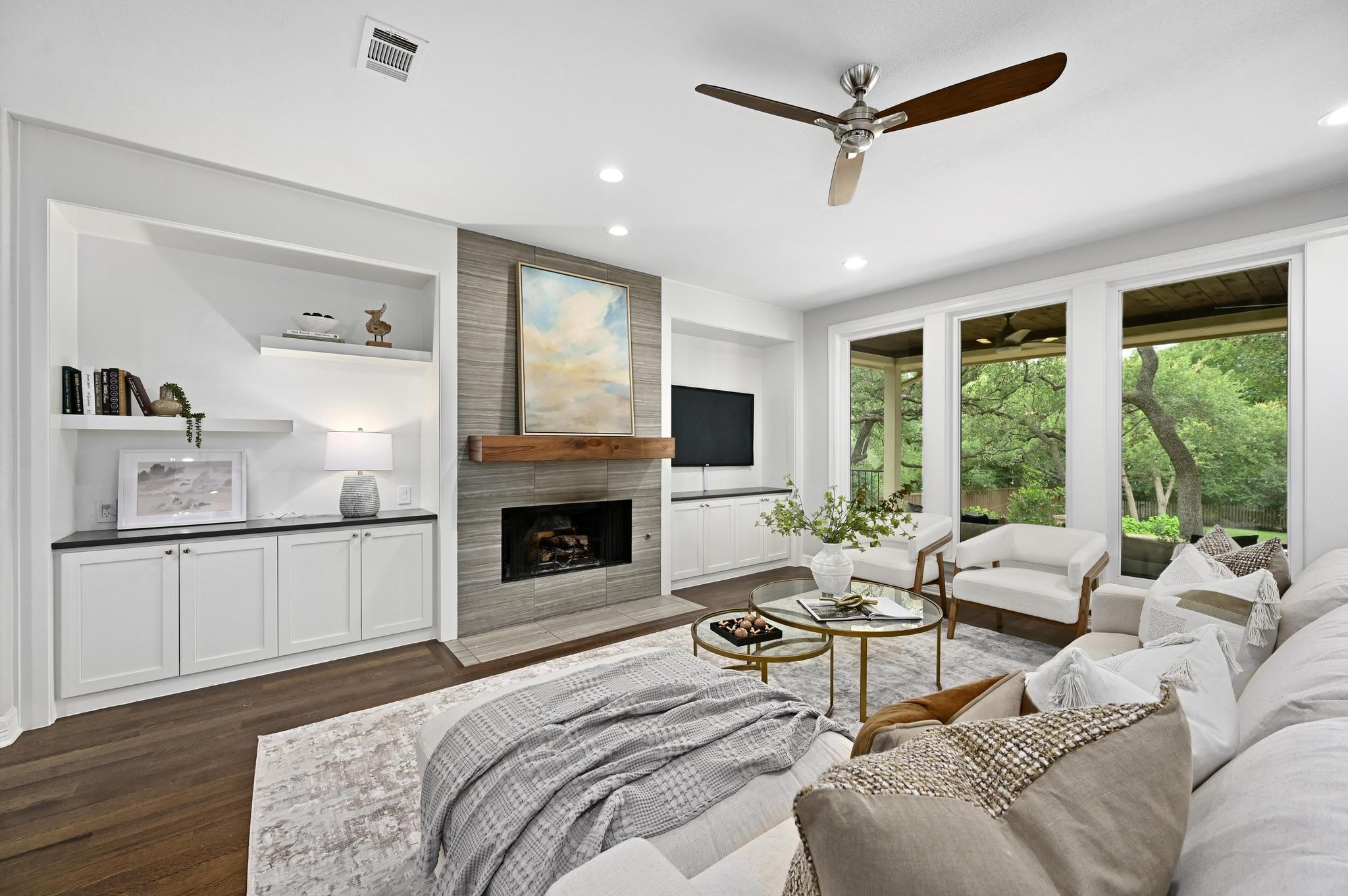 2704 Regents PARK