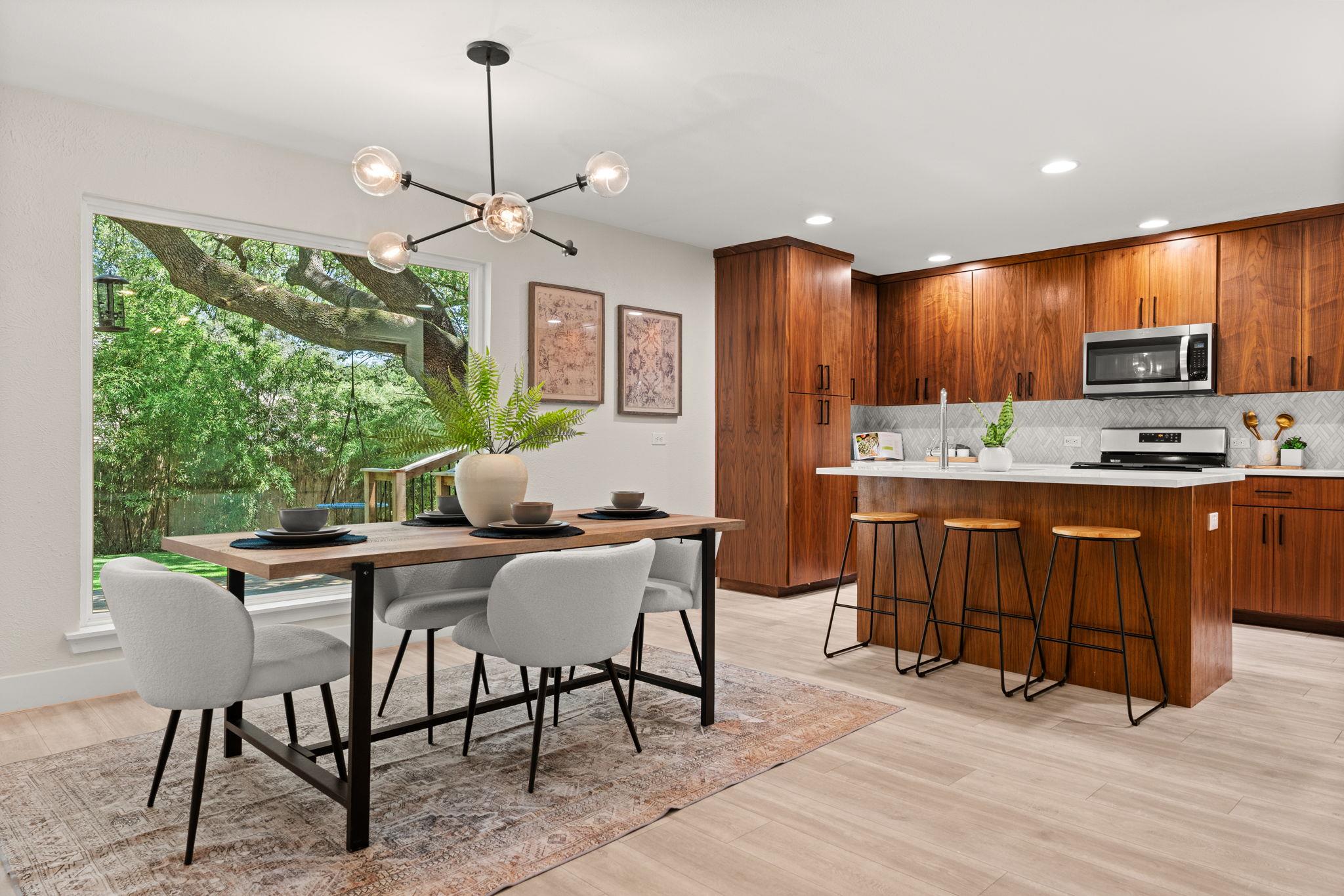 4819 Trail Crest CIR