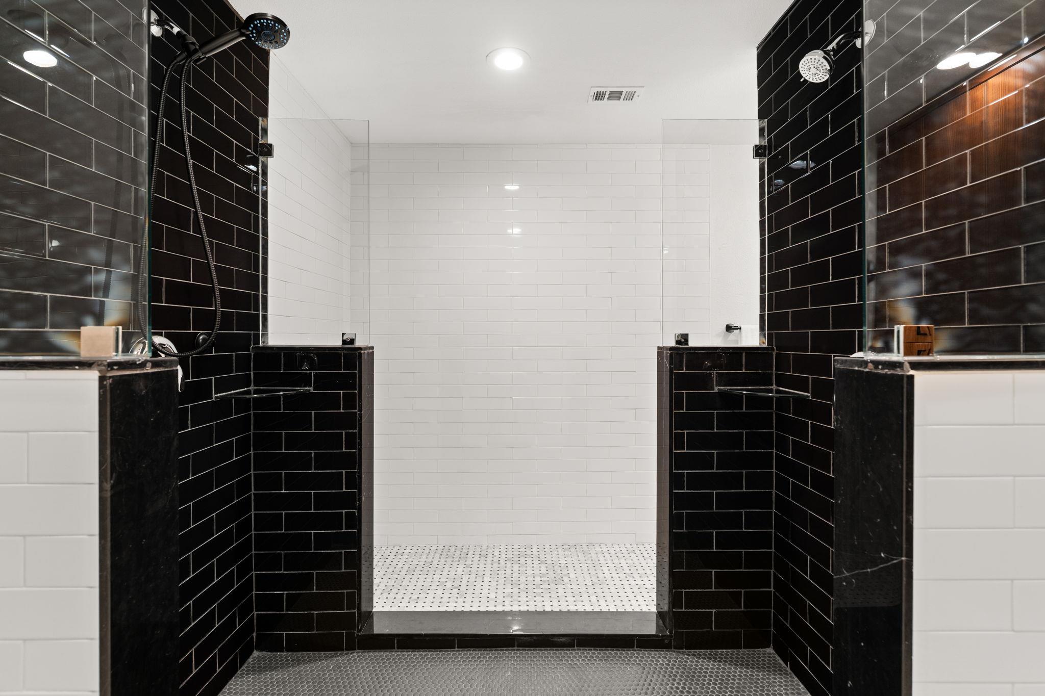 4819 Trail Crest CIR
