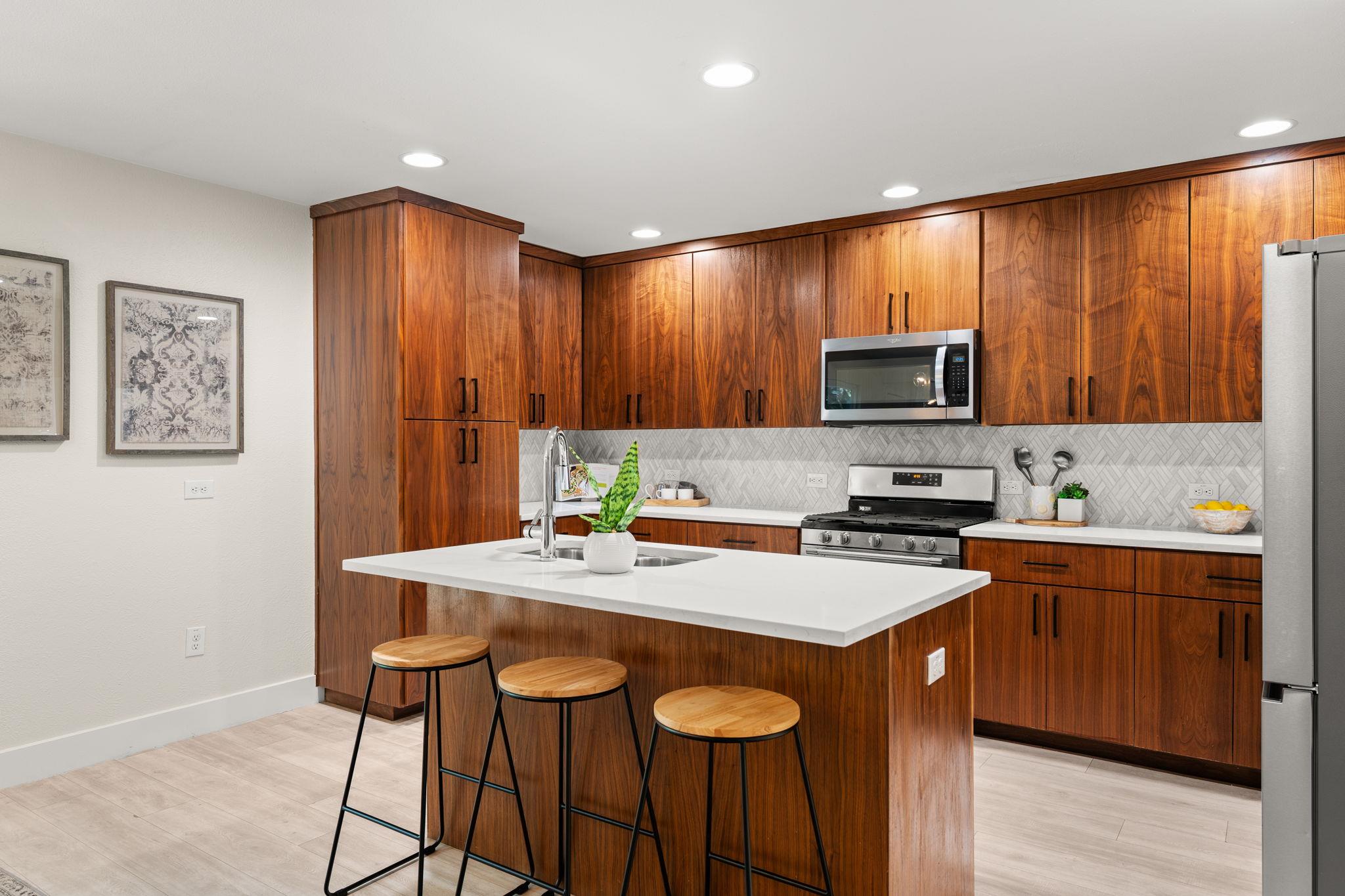 4819 Trail Crest CIR