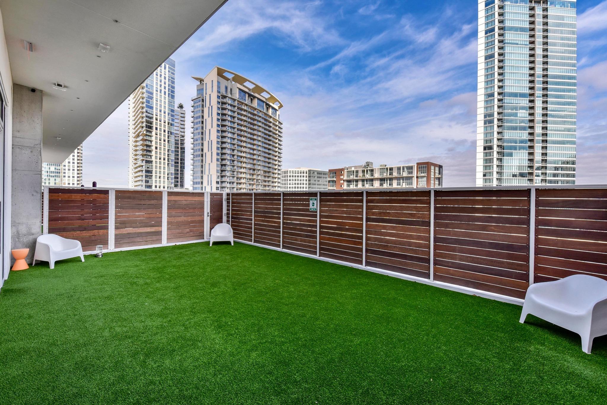301 West Ave # 3806
