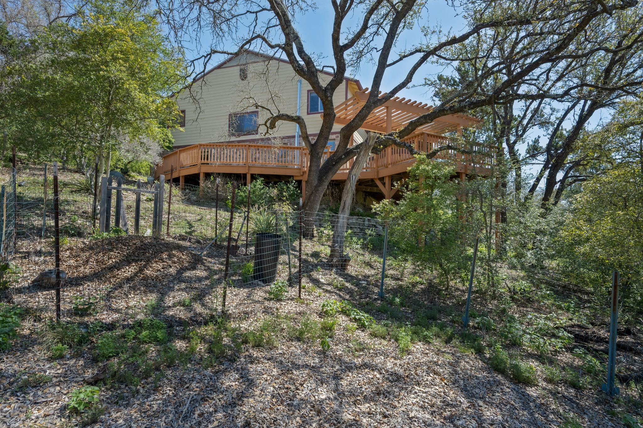 9106 Yucca Mountain RD