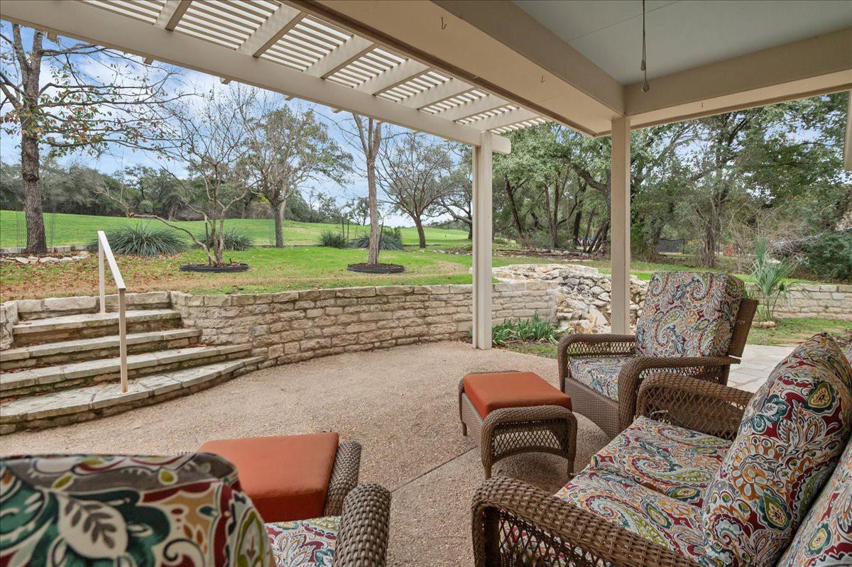 136 Clubhouse DR