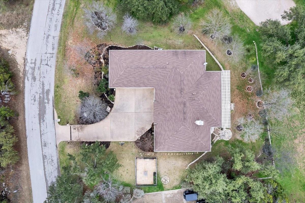 136 Clubhouse DR