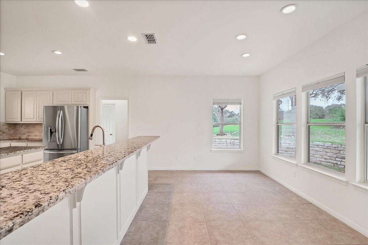 136 Clubhouse DR