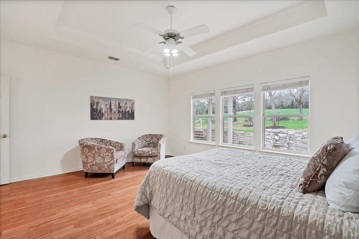 136 Clubhouse DR