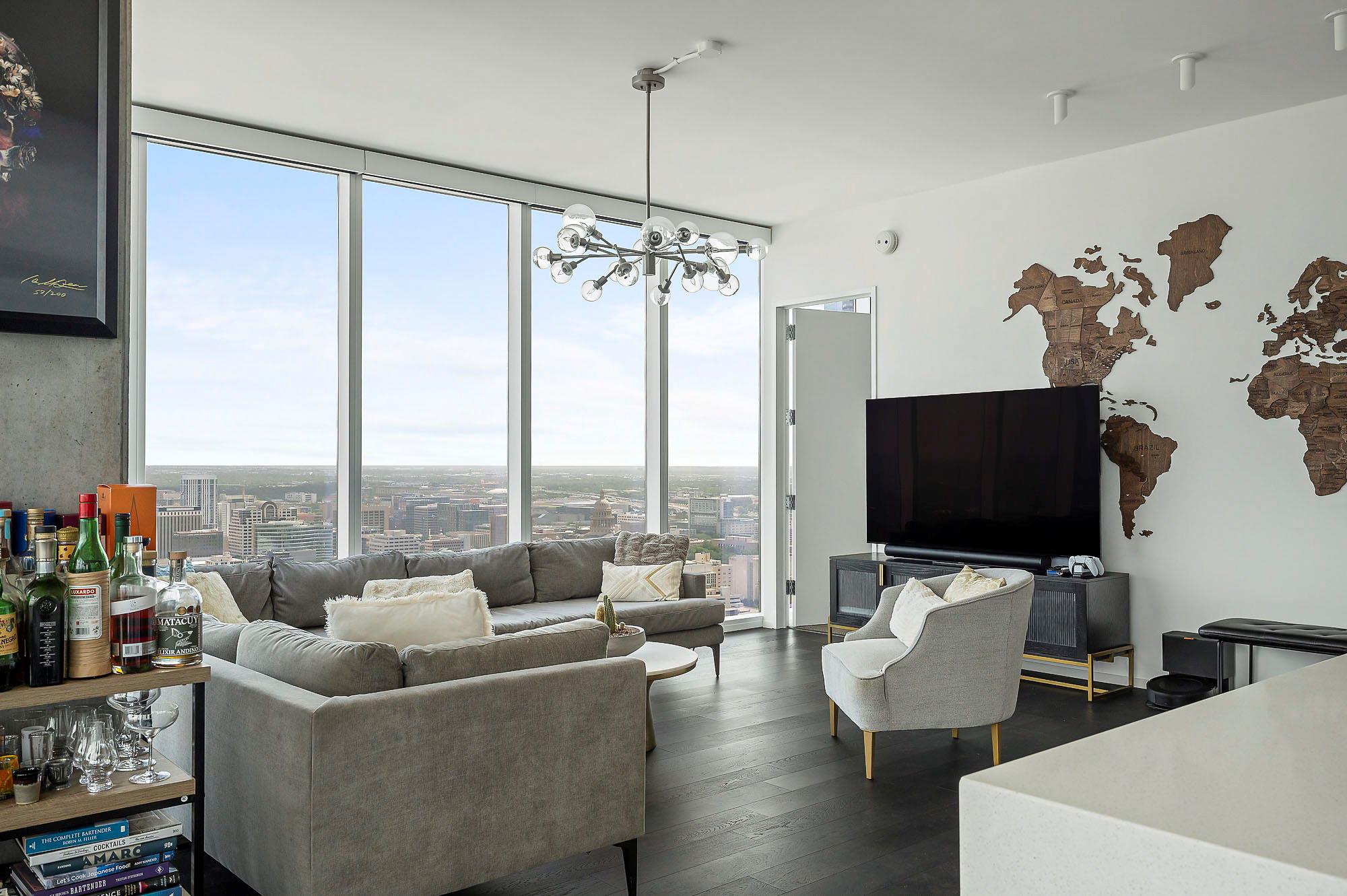 301 West Ave # 4401