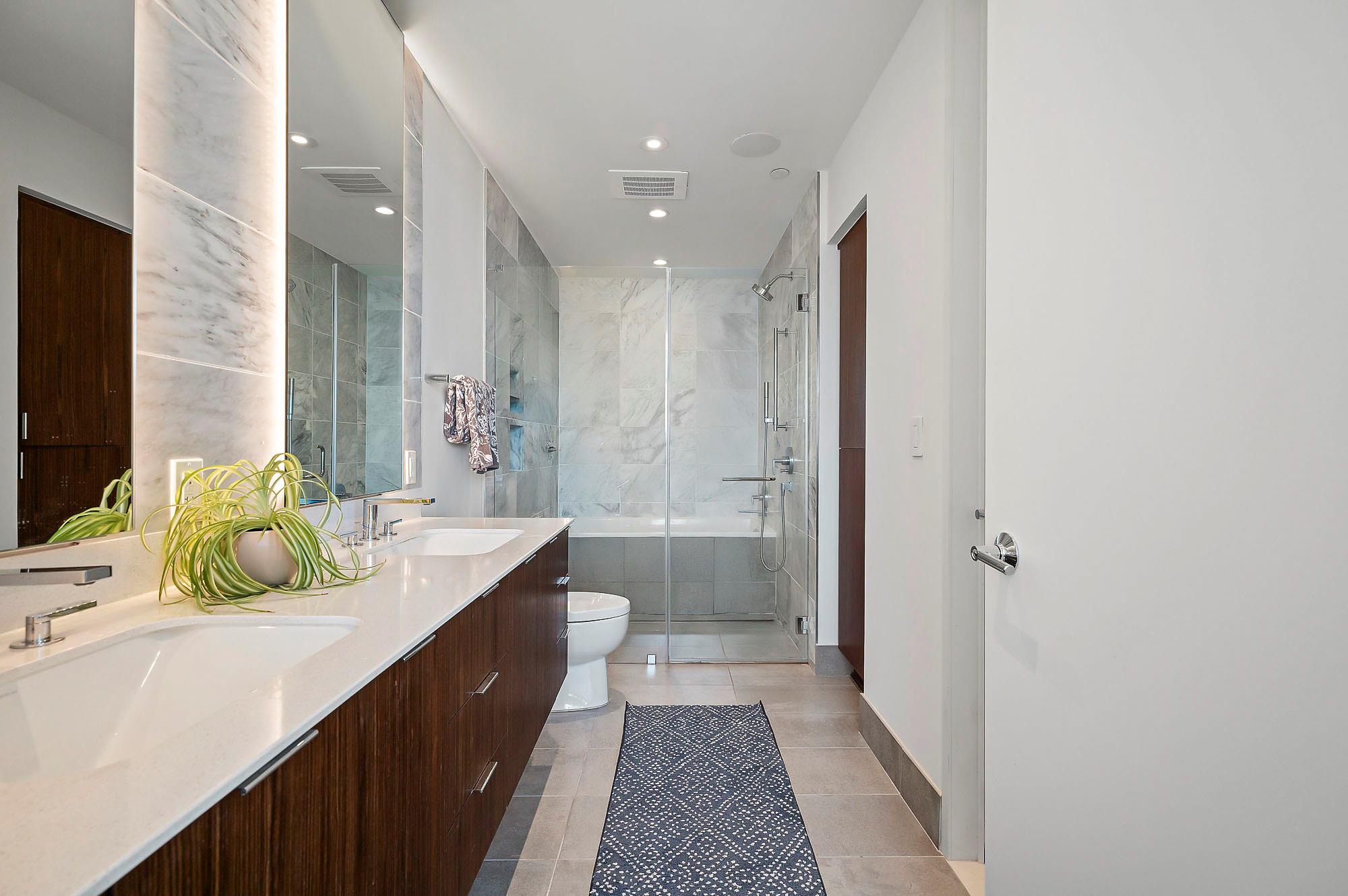 301 West Ave # 4401