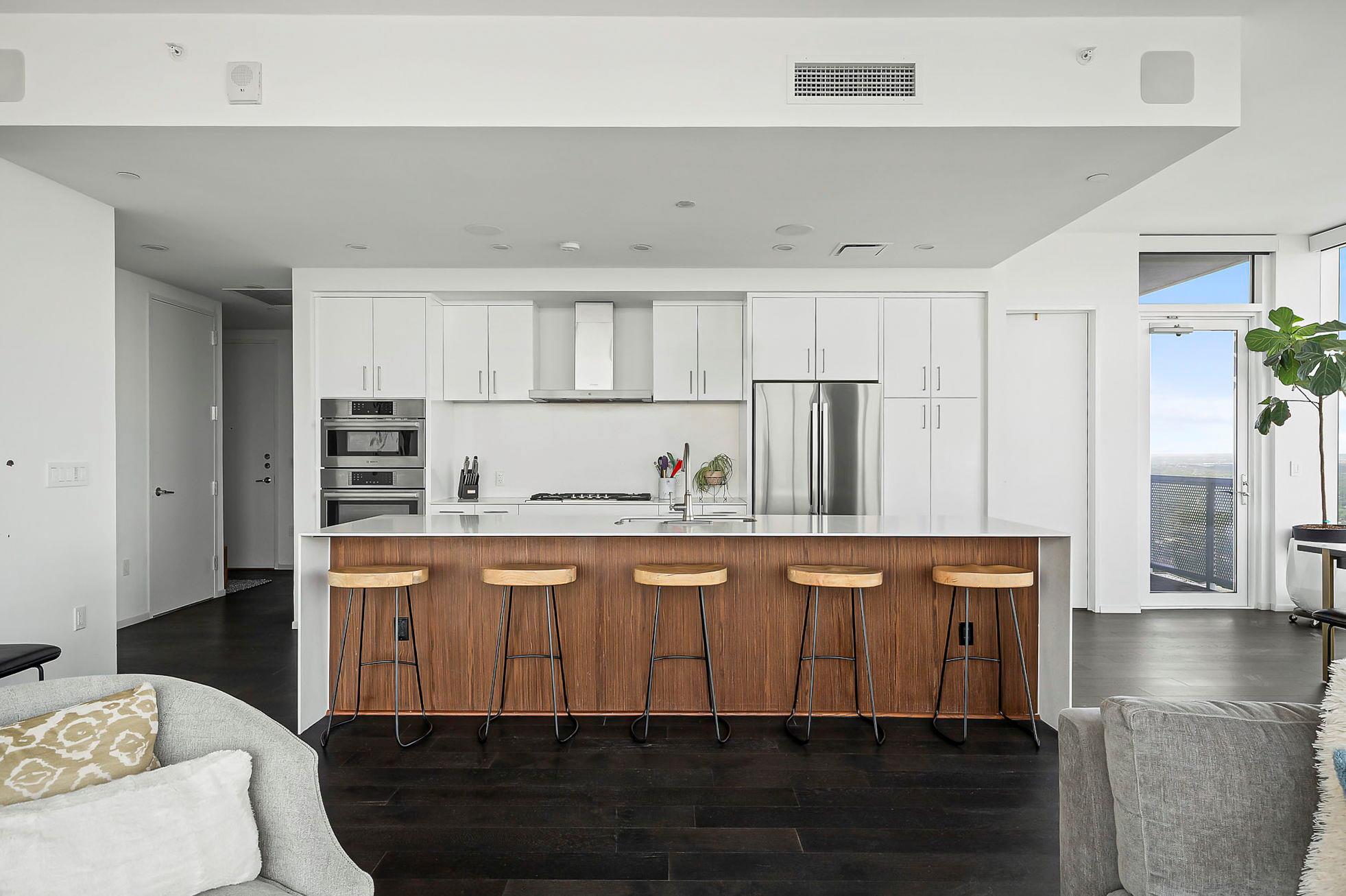 301 West Ave # 4401
