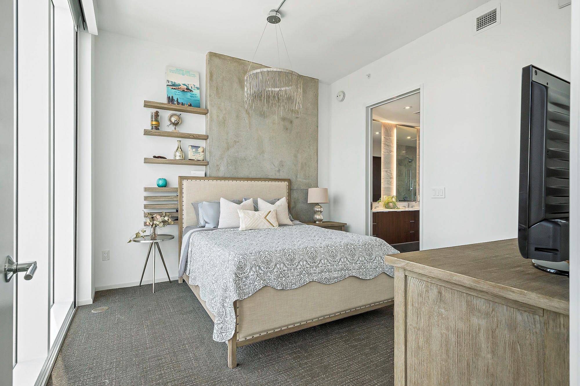 301 West Ave # 4401