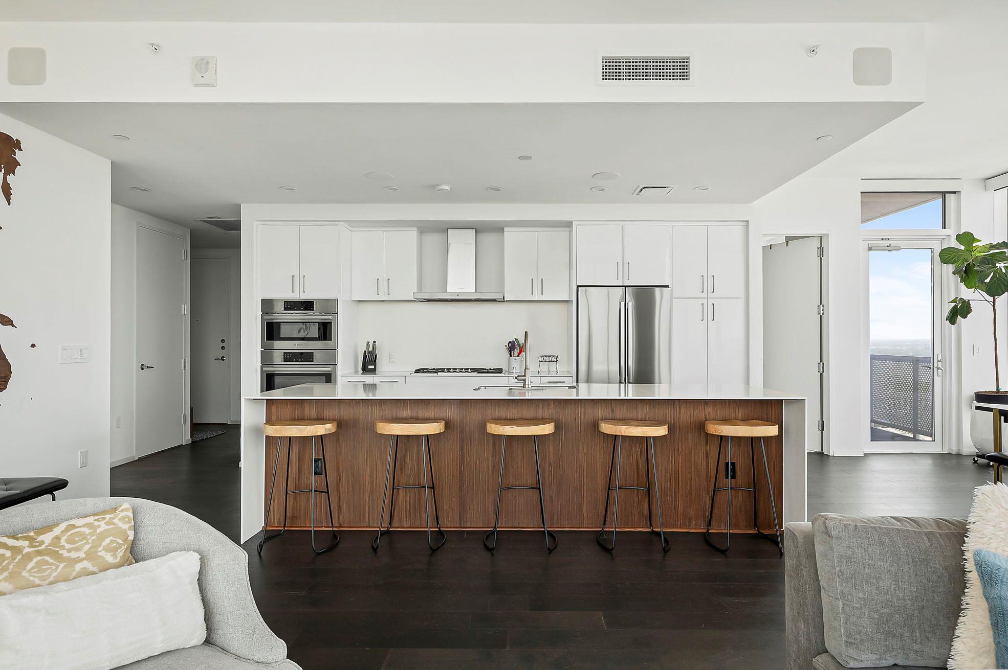 301 West Ave # 4401