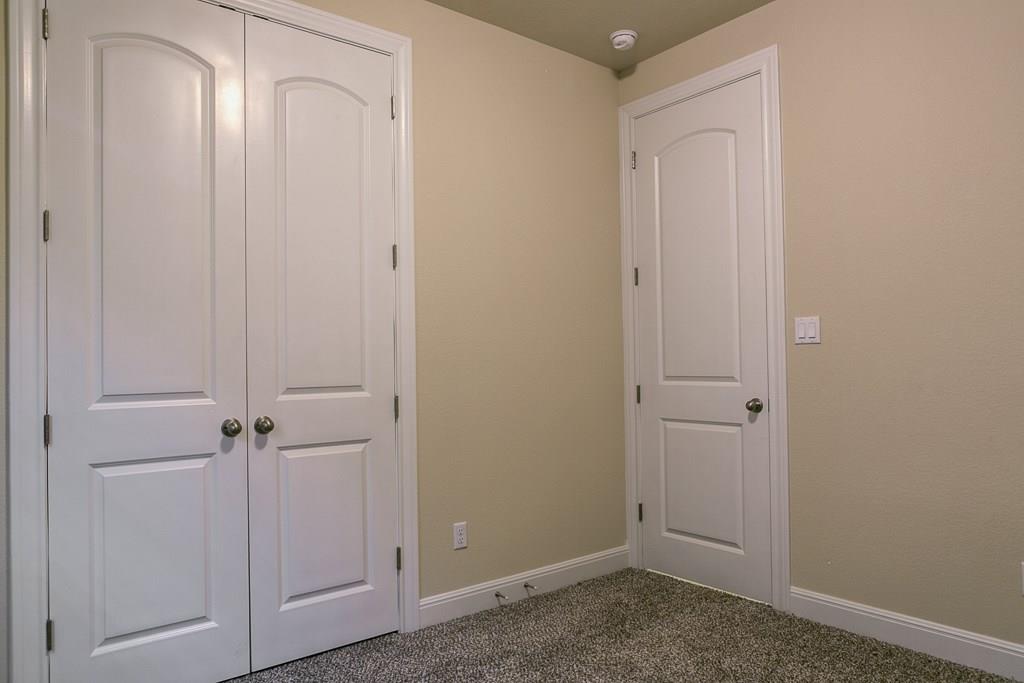2748 Enza CT