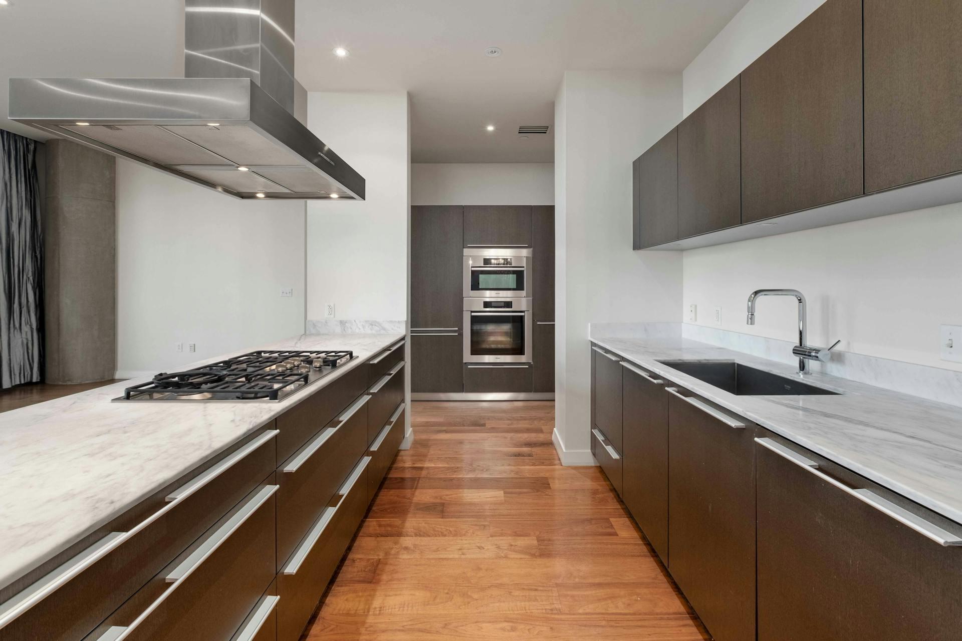 210 Lavaca ST # 2105