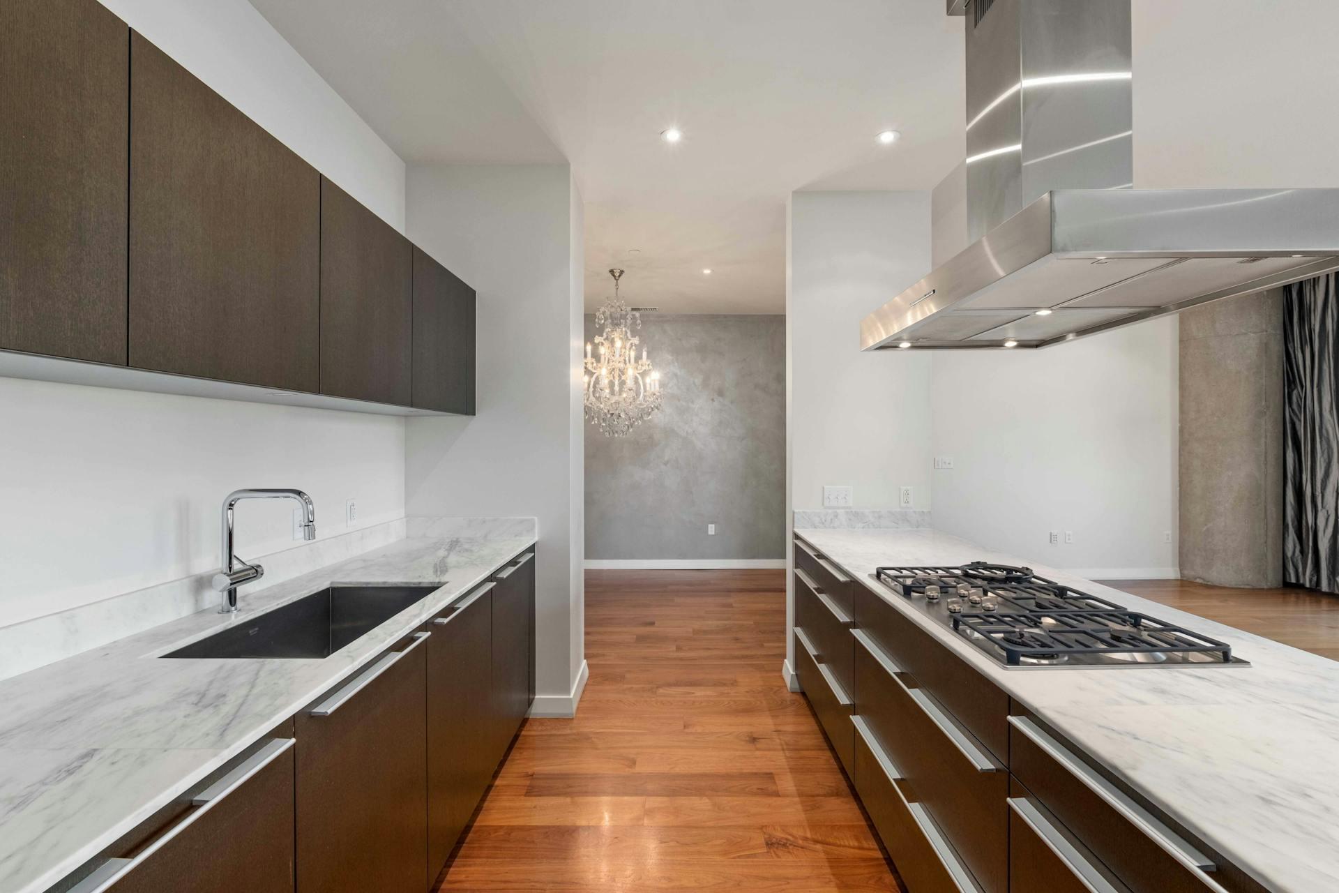 210 Lavaca ST # 2105