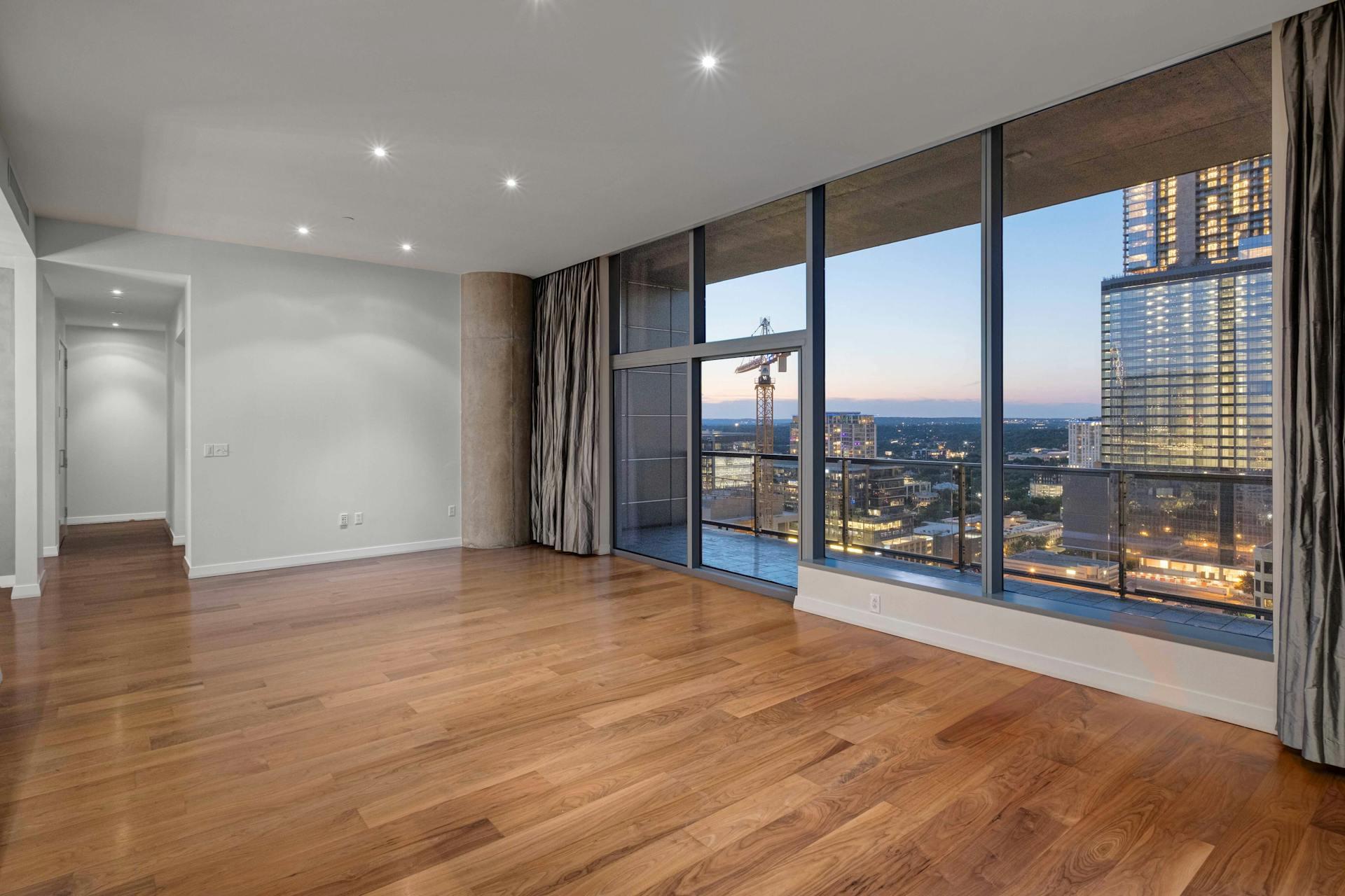 210 Lavaca ST # 2105