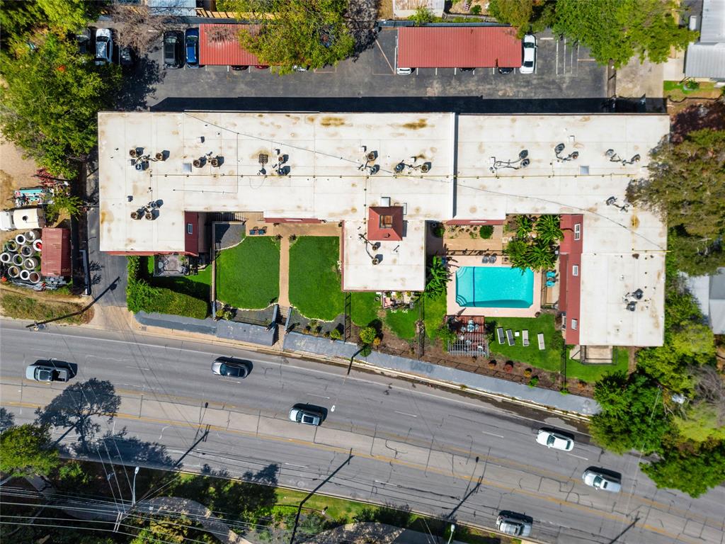 900 S Lamar BLVD # 307