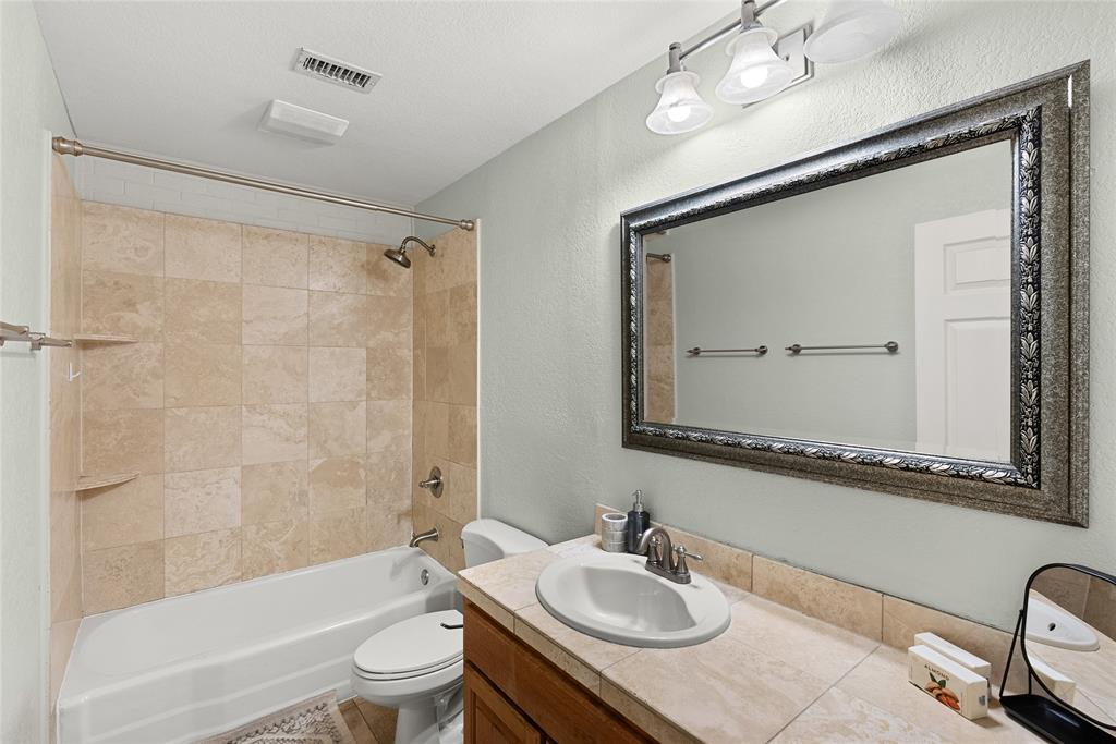 900 S Lamar BLVD # 307