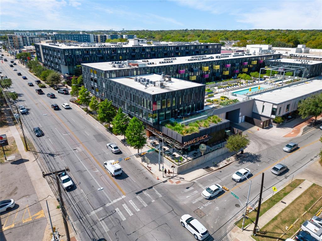 900 S Lamar BLVD # 307