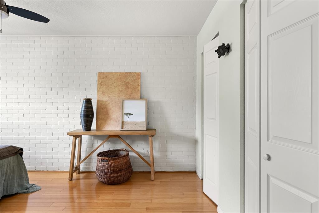 900 S Lamar BLVD # 307