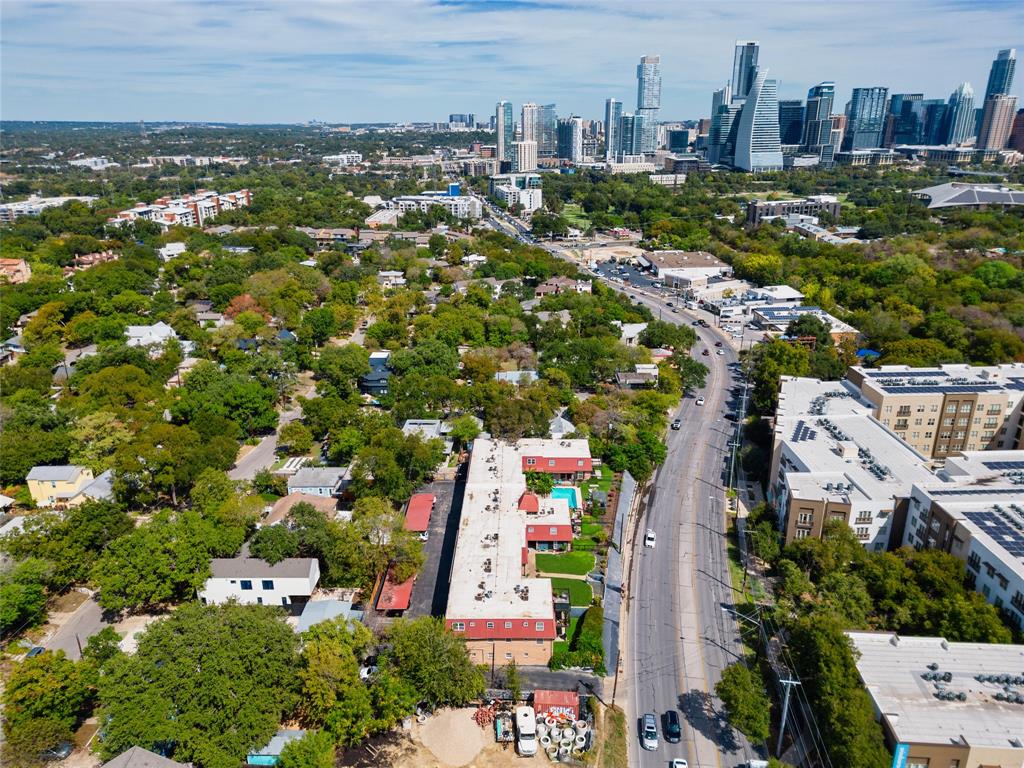 900 S Lamar BLVD # 307