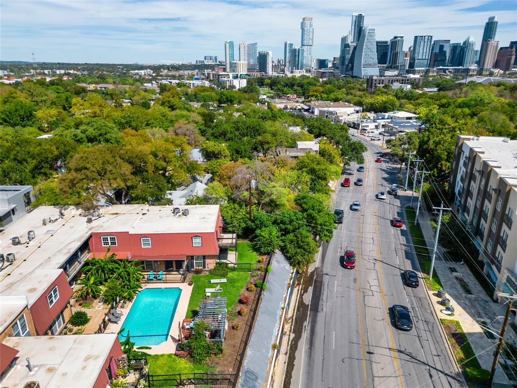 900 S Lamar BLVD # 307