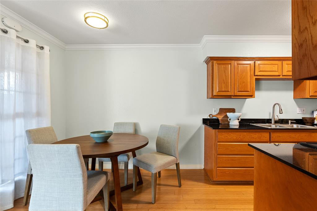 900 S Lamar BLVD # 307