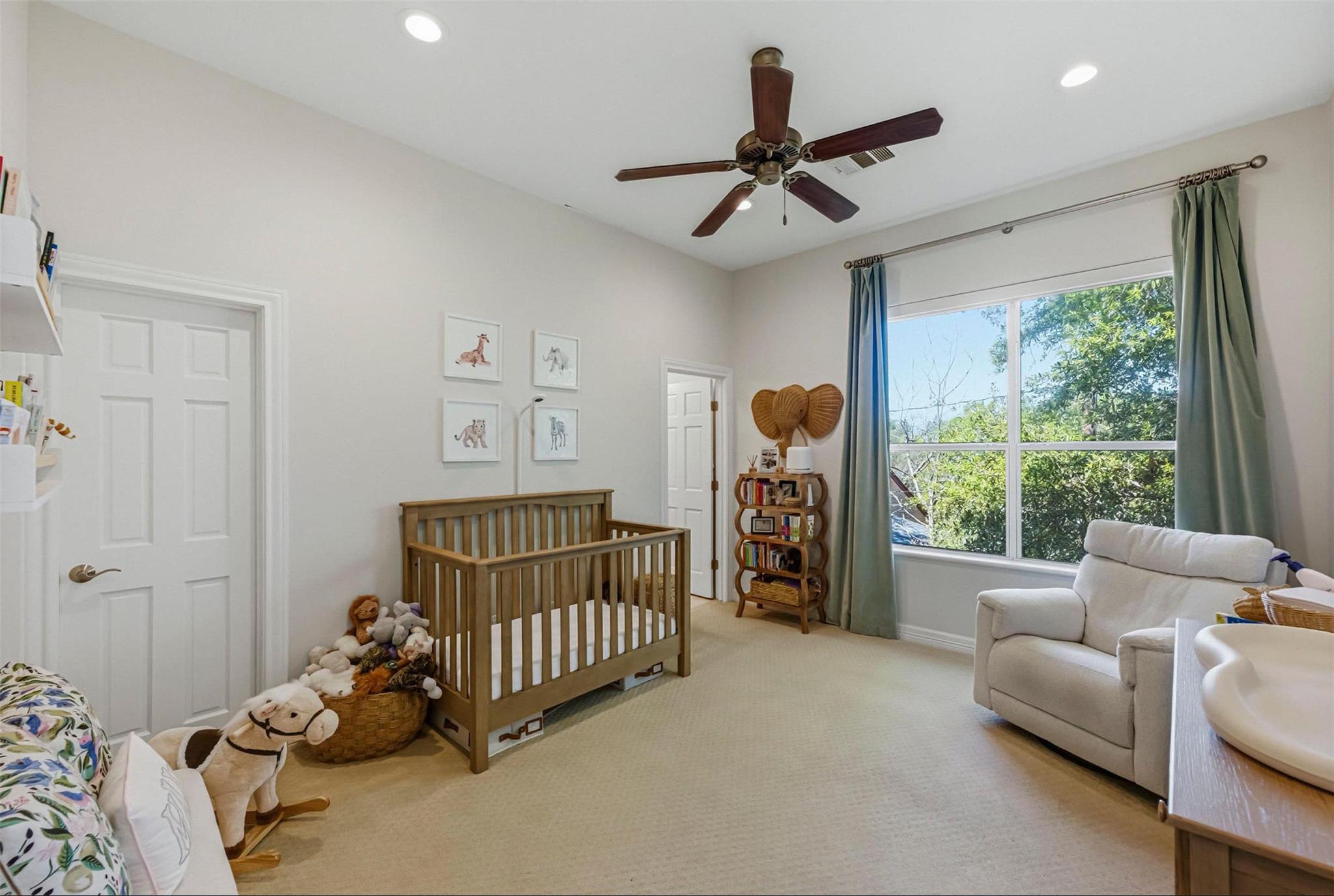 1621 Enfield RD Unit: E