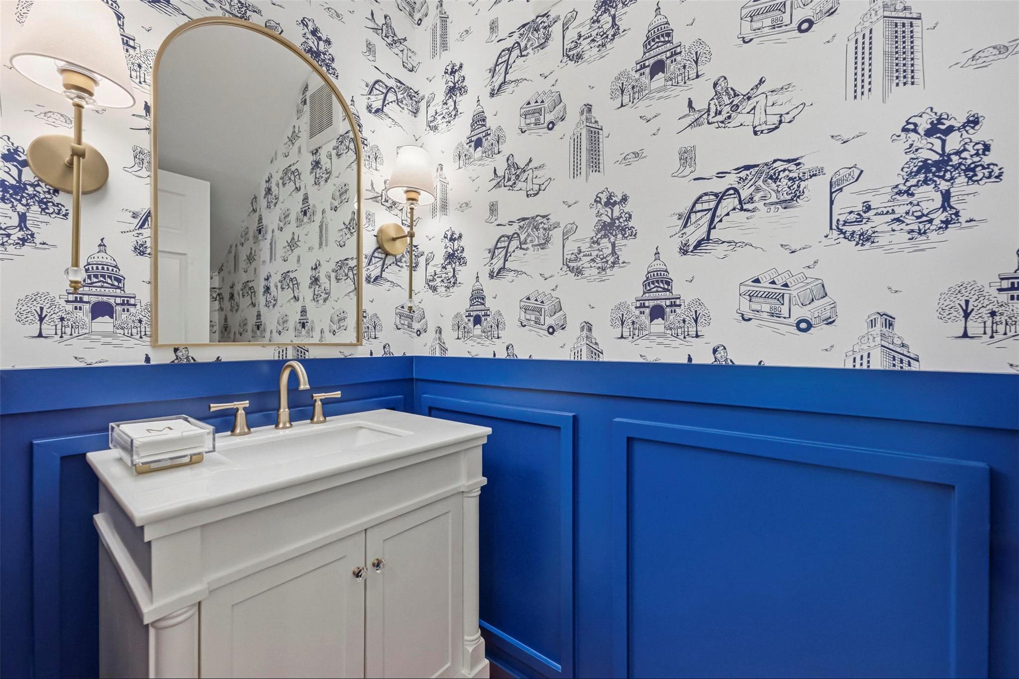 1621 Enfield RD Unit: E
