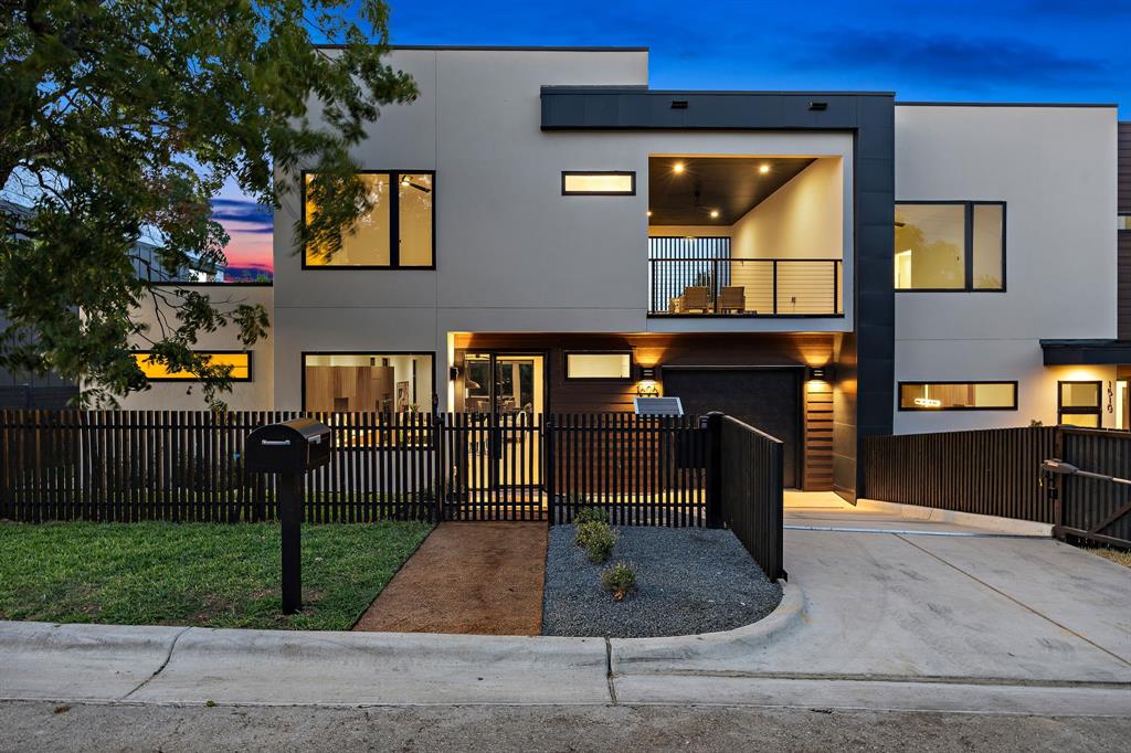 1606 Taylor Gaines DR