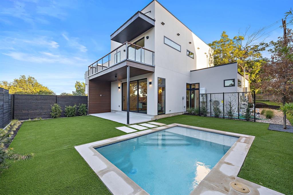 1606 Taylor Gaines DR