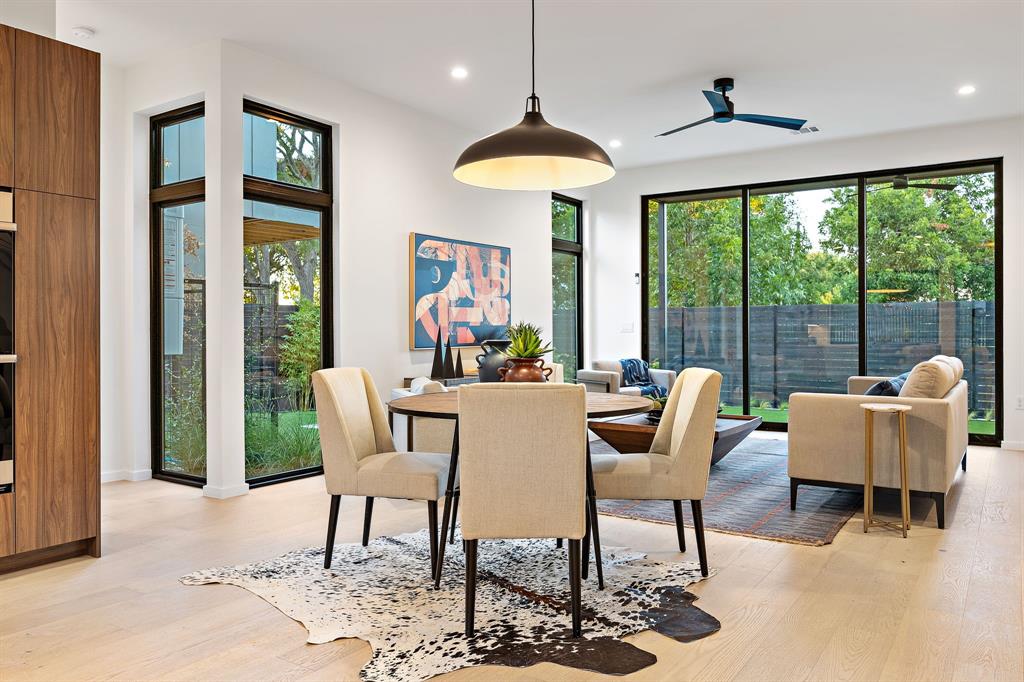 1606 Taylor Gaines DR