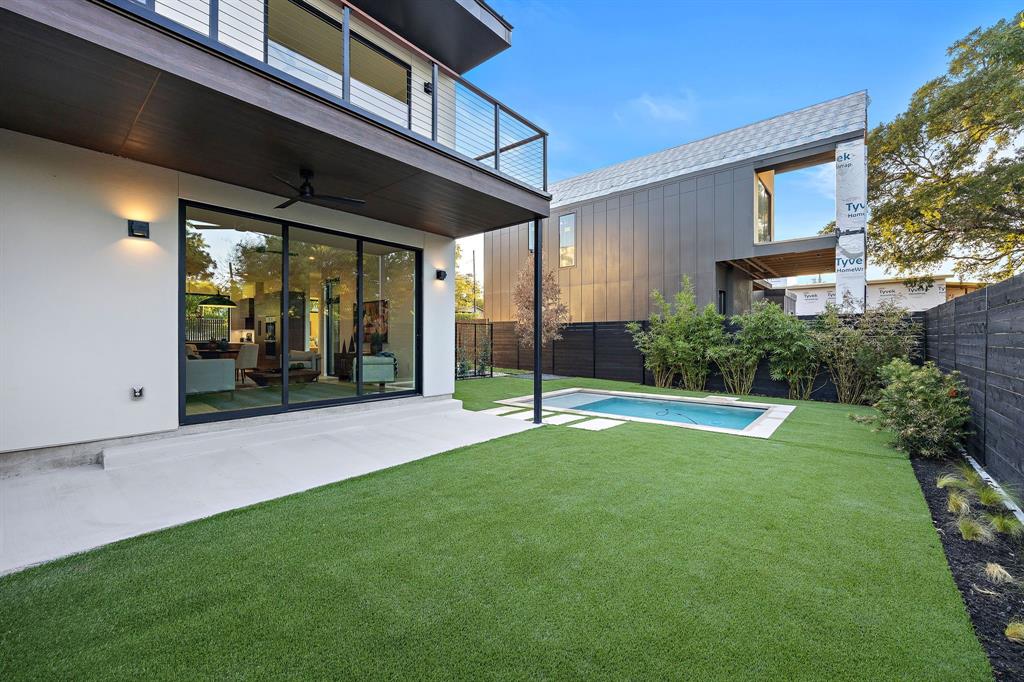 1606 Taylor Gaines DR