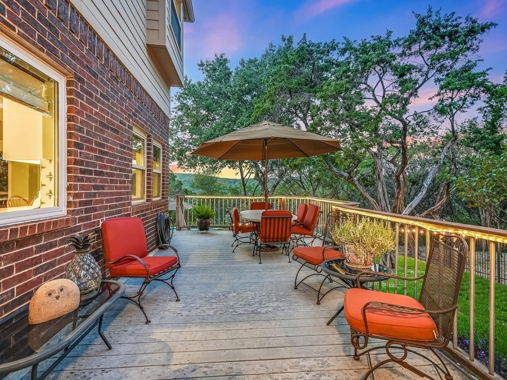 7857 Lakewood DR