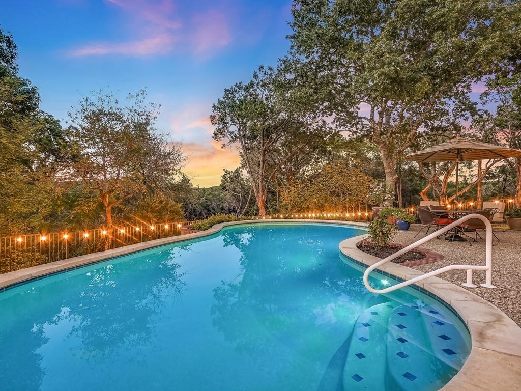 7857 Lakewood DR
