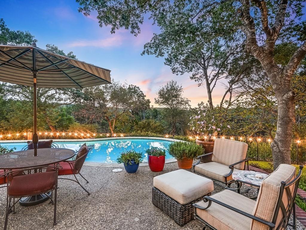7857 Lakewood DR