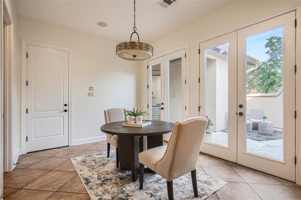 2325 Gilia DR