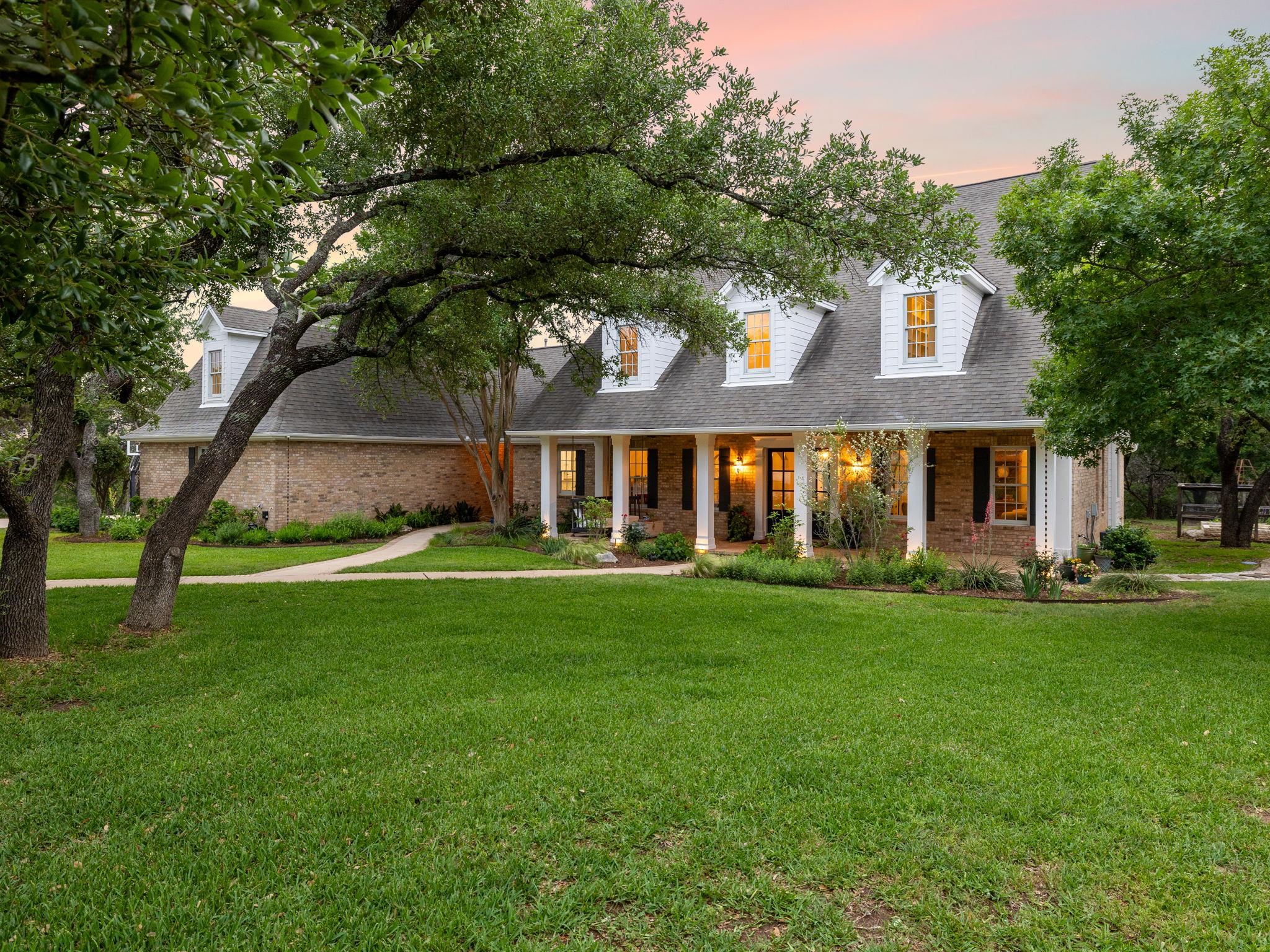 1350 Patterson RD