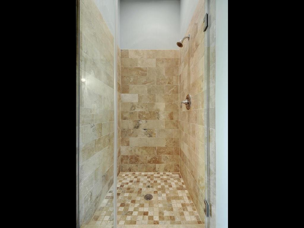 2520 Bluebonnet LN # 2