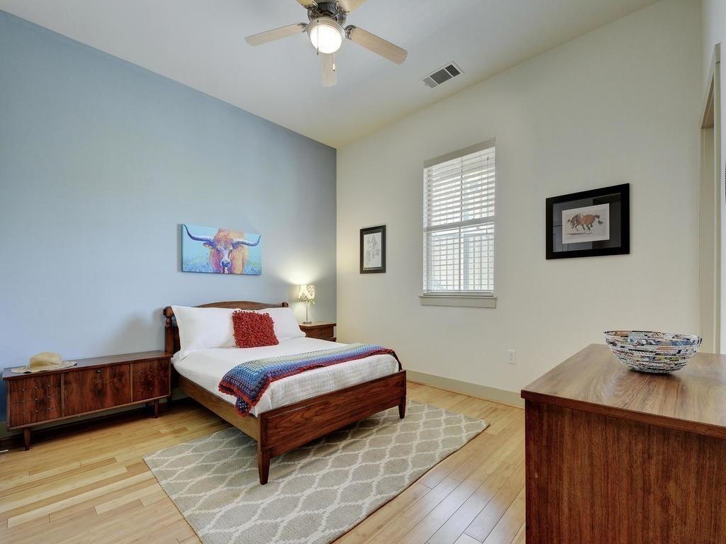 2520 Bluebonnet LN # 2