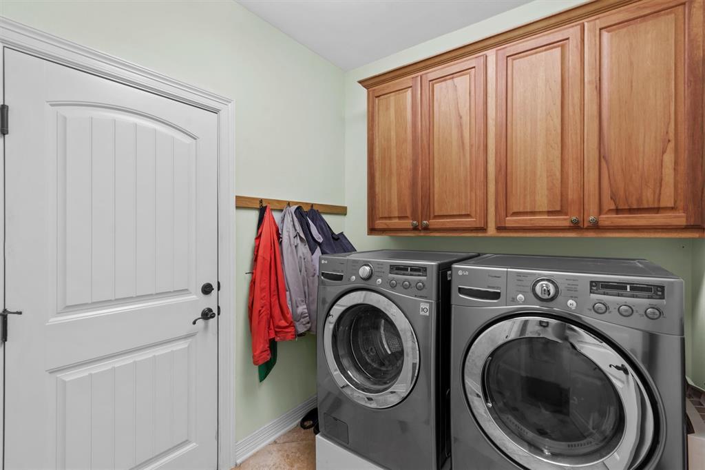 642 E Overlook Mountain RD